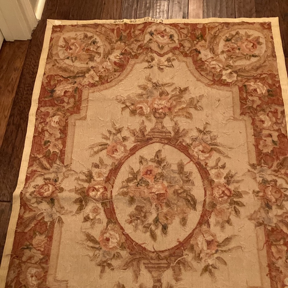 Floral Patterned Area Rug - Picture 6 of 6